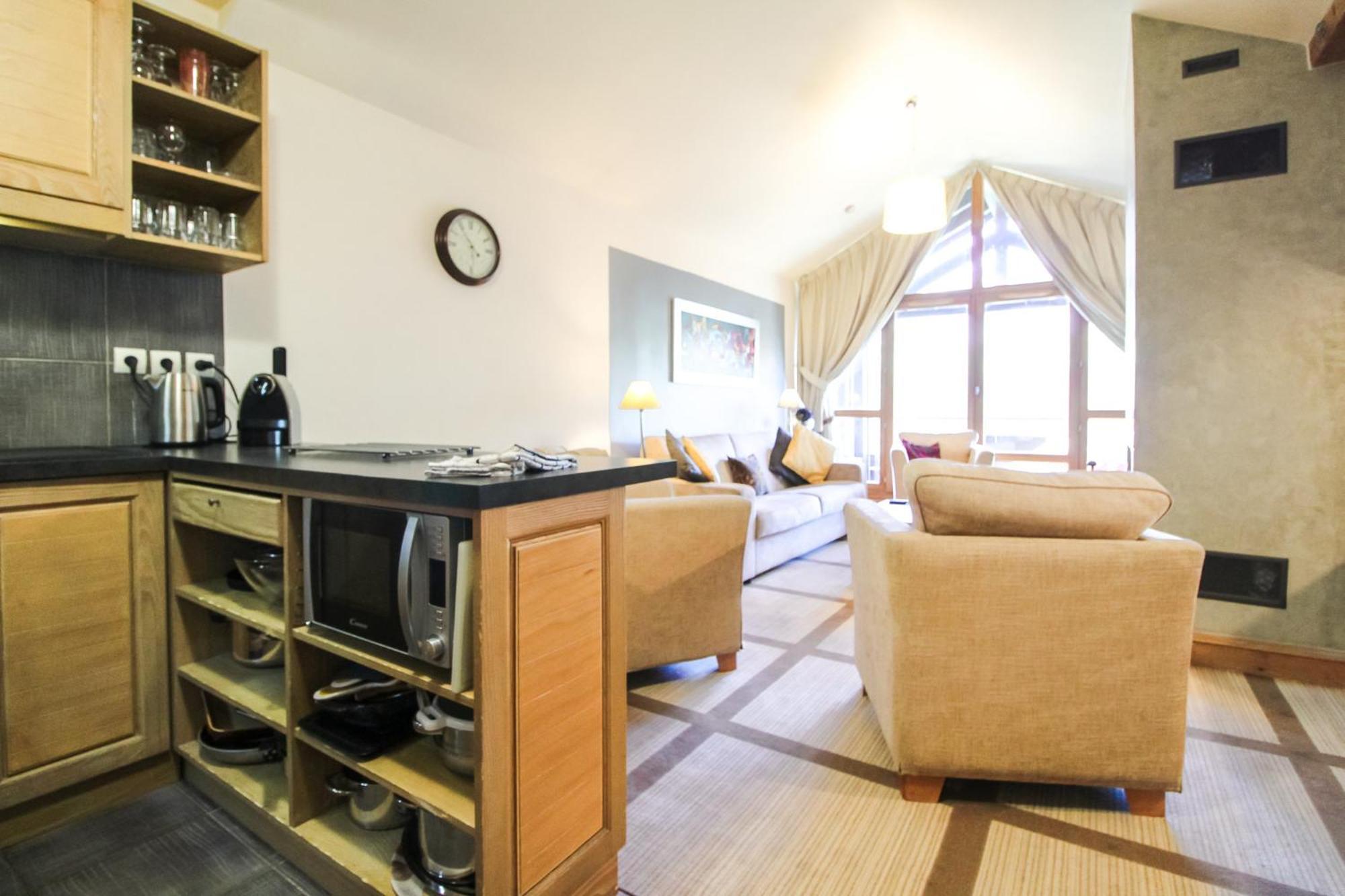 Exceptional 3 Bed Penthouse With Fireplace And Stunning Views Флен Екстер'єр фото
