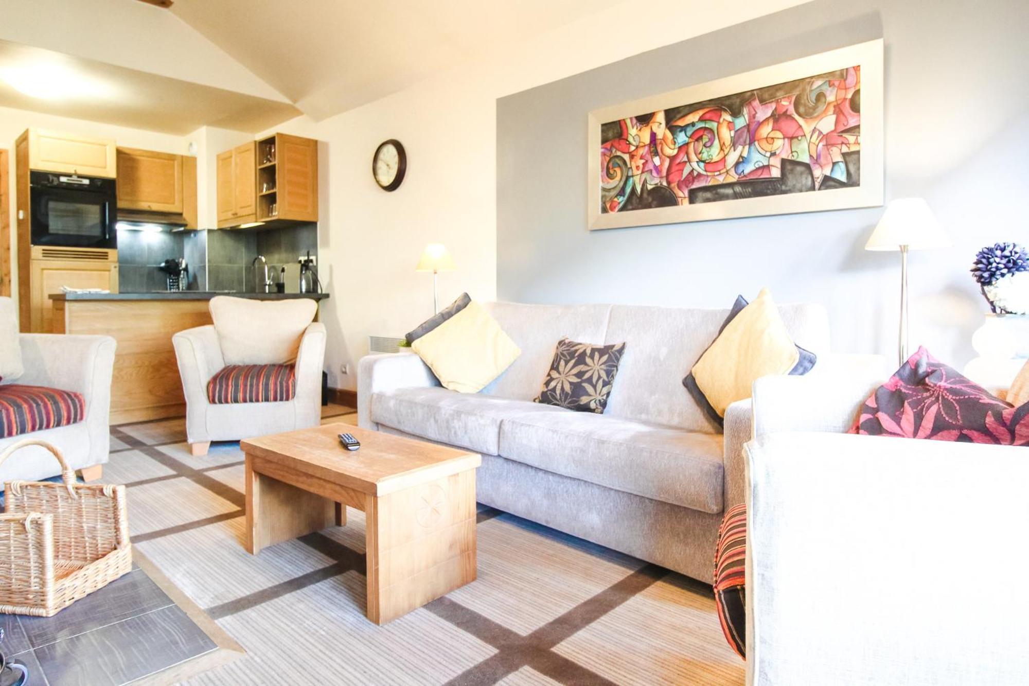 Exceptional 3 Bed Penthouse With Fireplace And Stunning Views Флен Екстер'єр фото